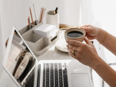 9 questions à te poser pour créer une newsletter originale, qui te ressemble et qui dure